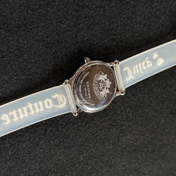 VTG Juicy Couture Girl Watch JC/22.3.25 Clear Strap Y2K Logo Heart Rare Quartz - Picture 5 of 7
